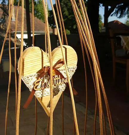 Apartment Kis Sziget Vendeghaz Nagyborzsony