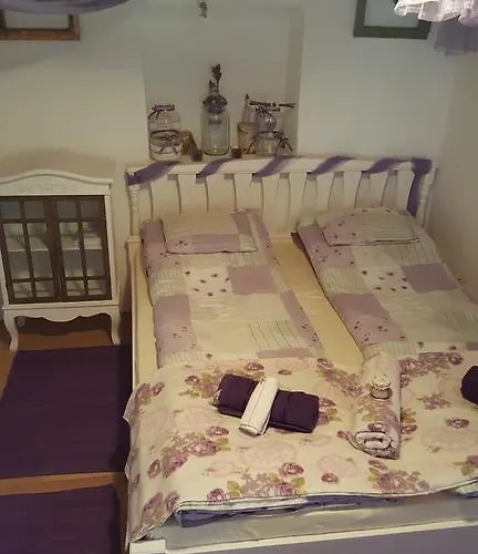 Kis Sziget Vendeghaz 너지뵈르죄니