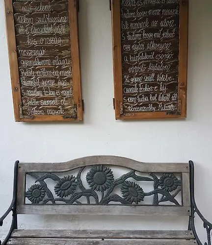 Kis Sziget Vendeghaz 너지뵈르죄니