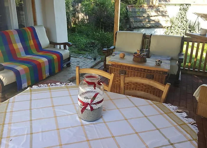 Kis Sziget Vendeghaz *